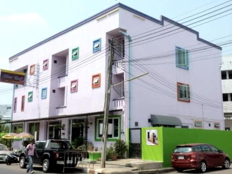 Hotel Silver Reef à Udon Thani Extérieur photo